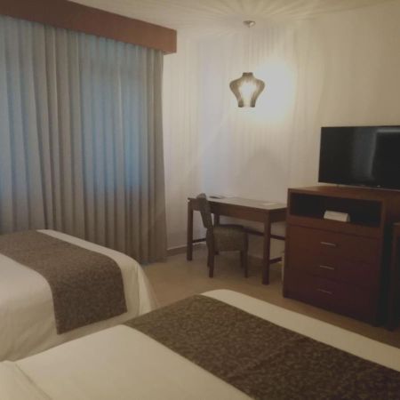 Hotel Marlon تْشيتومال المظهر الخارجي الصورة