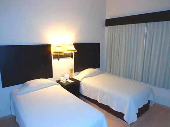 Hotel Marlon تْشيتومال المظهر الخارجي الصورة
