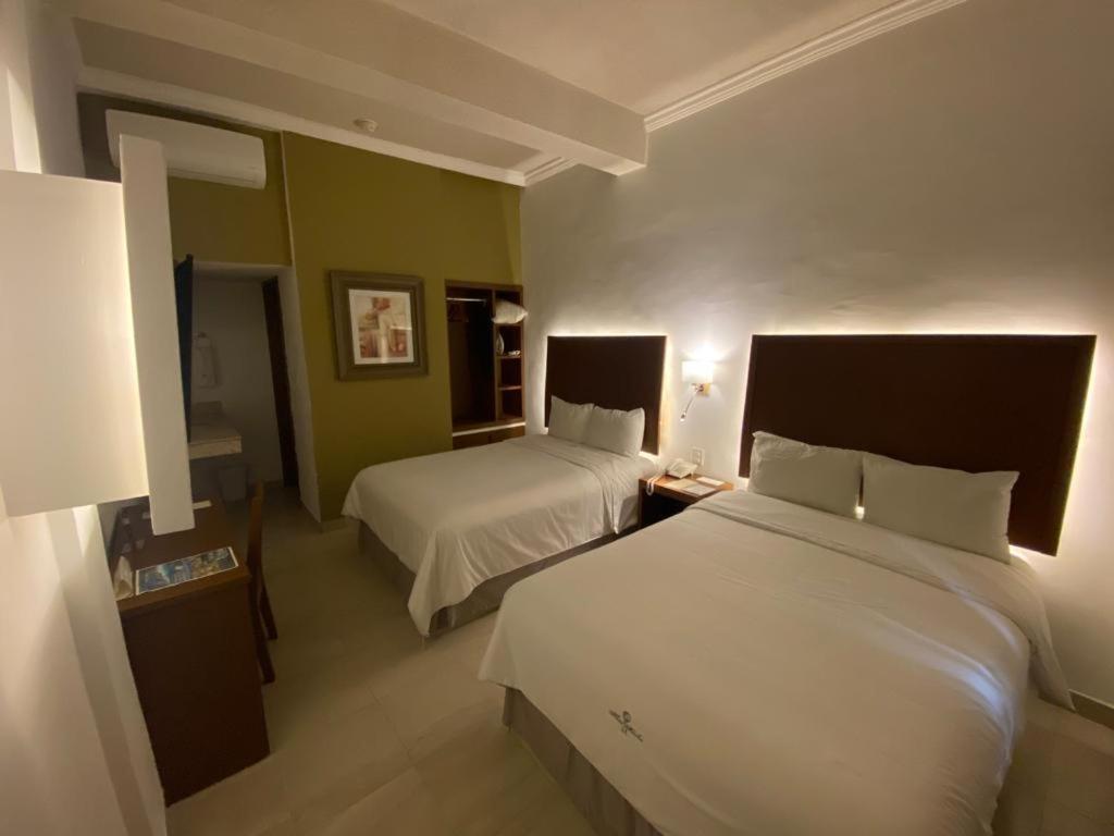 Hotel Marlon تْشيتومال المظهر الخارجي الصورة