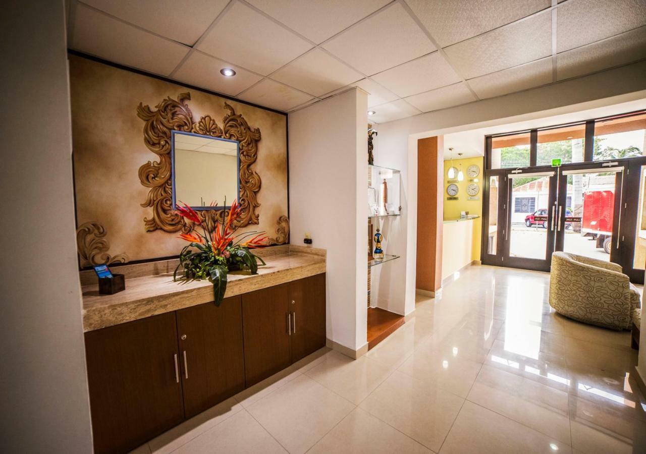Hotel Marlon تْشيتومال المظهر الخارجي الصورة